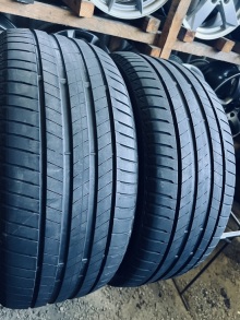 245 45 18 Bridgestone Turanza T005