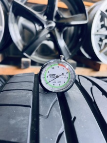 255 45 20 Bridgestone Dueler HP Sport . Фото 10