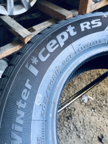 205 70 15 Hankook Winter I'Cept RS. Фото 11
