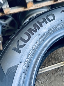 205 60 16 Kumho WinterCraft WP52 . Фото 14