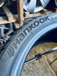 225 40 18 Hankook Winter I'Cept Evo2. Фото 8