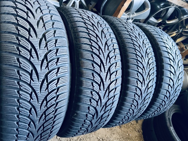 205 55 16 Nokian WR D3