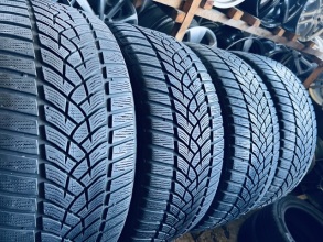 235 45 18 Goodyear UltraGrip Performance. Фото 4