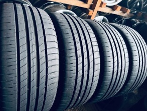 225 45 17 Goodyear Efficient Grip Performance. Фото 6