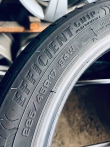 225 45 17 Goodyear Efficient Grip Performance. Фото 10