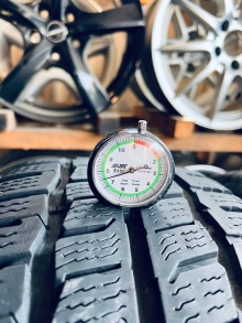 235 65 16C Kumho Winter PorTran CW1 . Фото 5
