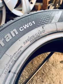 235 65 16C Kumho Winter PorTran CW1 . Фото 8