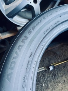 245 50 19 Yokohama Advan Sport V107 . Фото 9