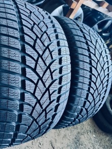 245 40 17 Dunlop SP Winter Sport 3D 