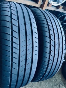 225 60 18 Bridgestone Alenza 001 