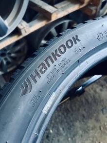 245 40 19 Hankook Winter I'Cept Evo3. Фото 6