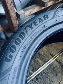 215 50 17 Goodyear EfficientGrip Performance . Фото 10