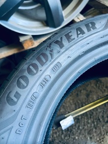 215 50 17 Goodyear EfficientGrip Performance . Фото 11