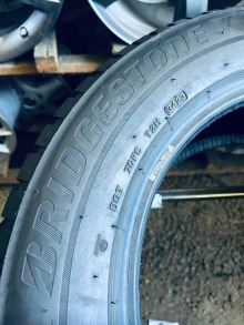 225 60 17 Bridgestone Blizzak LM001 . Фото 9