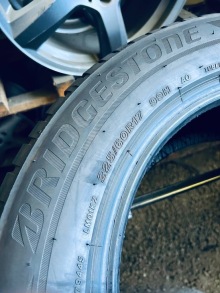 225 60 17 Bridgestone Blizzak LM001 . Фото 11