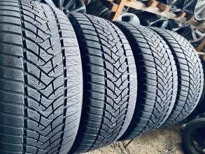 235 45 18 Dunlop Winter Sport5