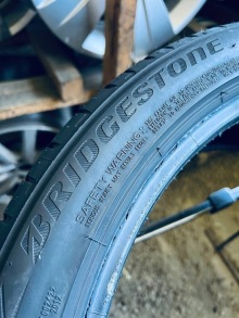 235 40 19 Bridgestone Potenza S001 . Фото 8
