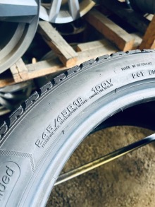 245 45 18 Goodyear UltraGrip 8 Performance. Фото 12