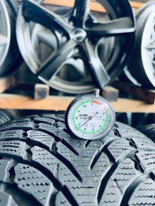 235 50 19 Nokian WR SUV4 . Фото 7