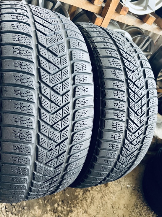 245 45 19 Pirelli Sottozero3[1724]