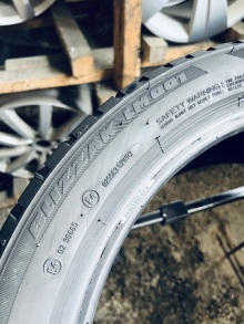 225 45 18 Bridgestone Blizzak LM001 . Фото 9