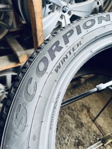 305 40 20 Pirelli Scorpion Winter RFT[2024] . Фото 7