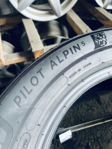 235 55 17 Michelin Pilot Alpin5 . Фото 10