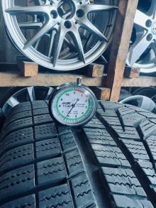 255 45 18 Hankook Winter I'Cept Evo2 . Фото 7