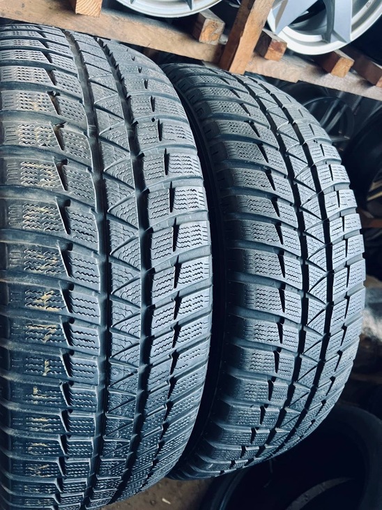 225 55 19 Falken HS449 Eurowinter