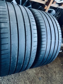 275 30 20 Pirelli P Zero Run Flat 