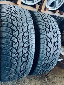 235 65 16C Nokian Hakkapelitta CR4. Фото 4