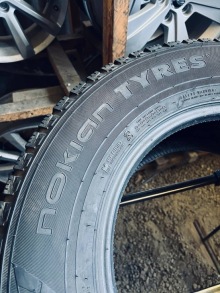 235 65 16C Nokian Hakkapelitta CR4. Фото 9