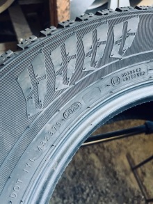 235 65 16C Nokian Hakkapelitta CR4. Фото 13