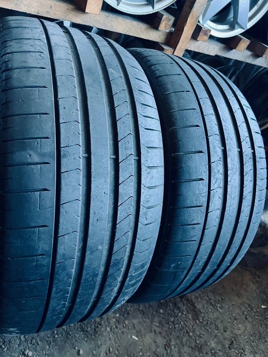 275 35 20 Pirelli P Zero 