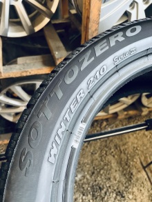 235 50 19 Pirelli Sottozero Winter 210 Serie ll. Фото 8