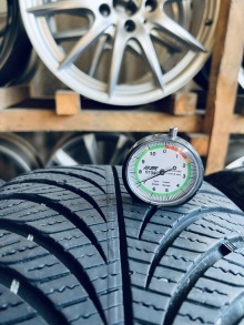 215 55 17 Goodyear Vector4Seasons Gen-2 . Фото 7