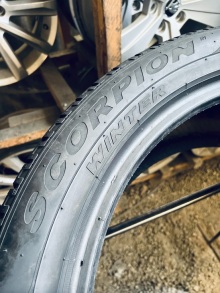 285 40 21 Pirelli Scorpion Winter. Фото 8