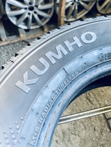 215 75 16C Kumho Winter PorTran CW51. Фото 9