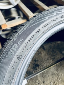 245 40 19 Nokian WR A4. Фото 13