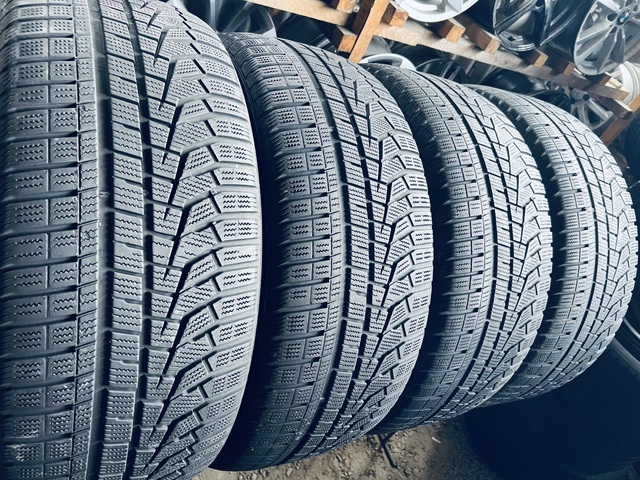 265 50 20 Hankook Winter I'Cept Evo2 SUV