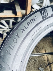 235 55 17 Michelin Pilot Alpin 5. Фото 9