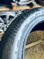 Bridgestone — б/у шини преміум-класу з Європи (R13–R22)